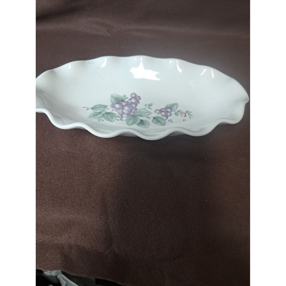 Retired Pfaltzgraff Grapevine Relish/vegetable Serving Dish